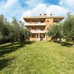 Apartamento Apartment In Tuoro Near Lake Trasimeno