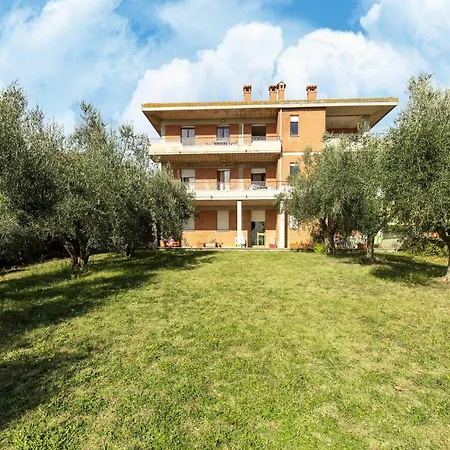 דירה In Tuoro Near Trasimeno
